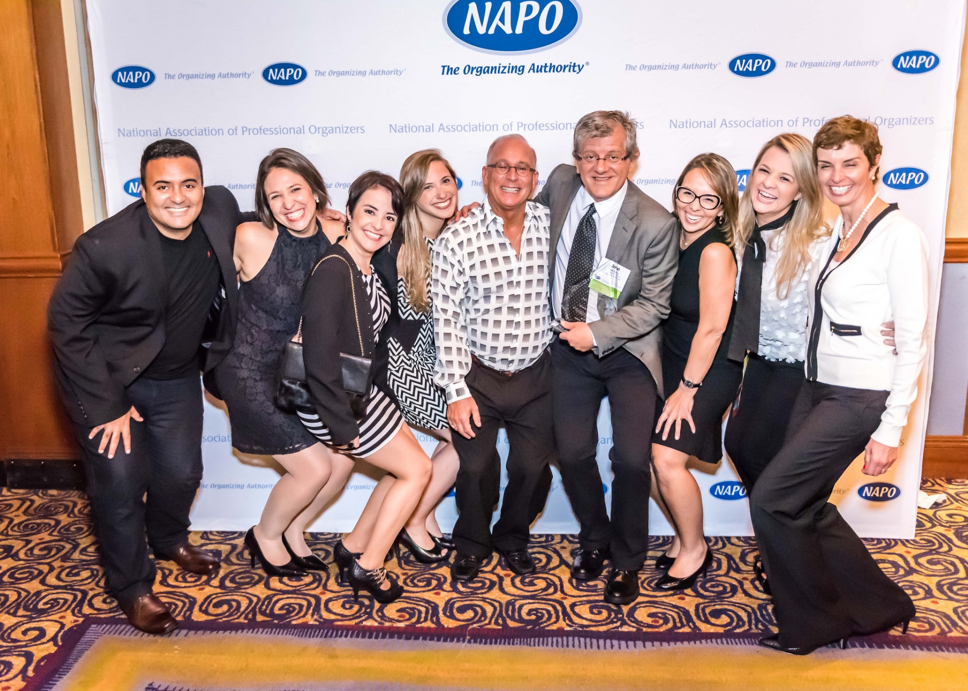 José Luiz, fundador da OZ!, recebendo o Prêmio NAPO Founder's Award nos USA